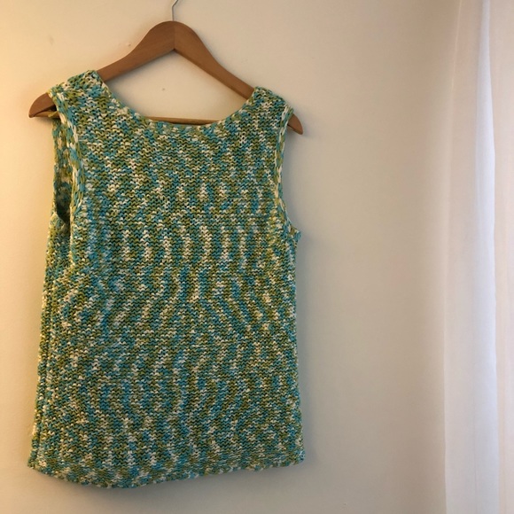 Tri-Color Knit Tank - Picture 2 of 3